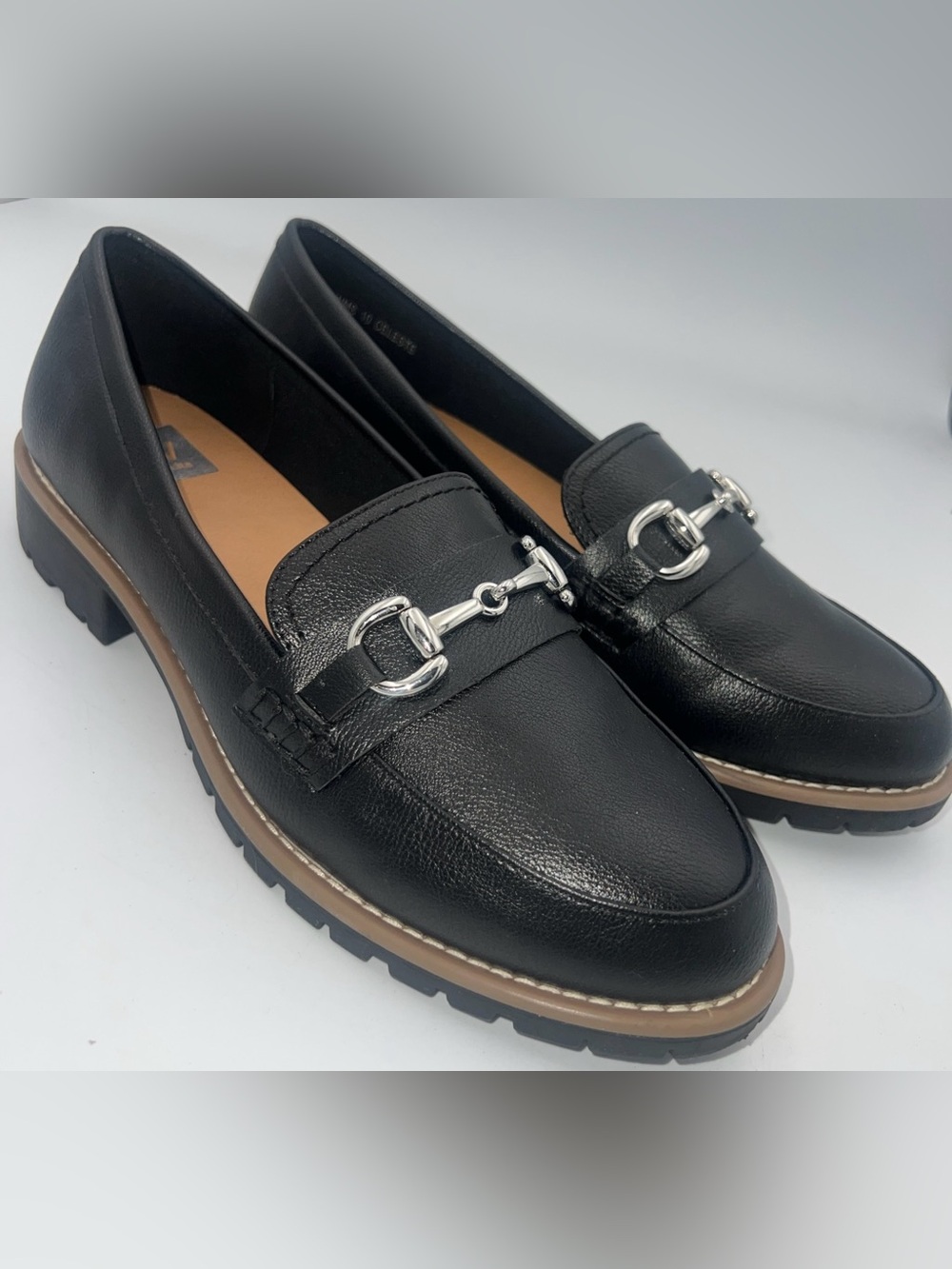 DV Dolce Vita Celeste Tailored Hardware Chain Vegan Loafers Women’s Sz 10 NEW